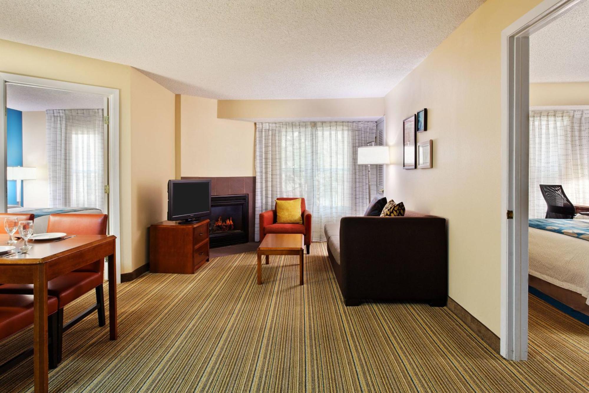 Residence Inn Houston Sugar Land/Stafford Bagian luar foto